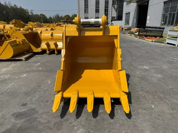 Bedrock Attachments Heavy-Duty Bucket | Model EBJD230-9048HD | Width 48″ | Capacity 1.58 CU M | Machine Size 20-30 Tons | For Excavators John Deere 230-300 / Hitachi 230-290