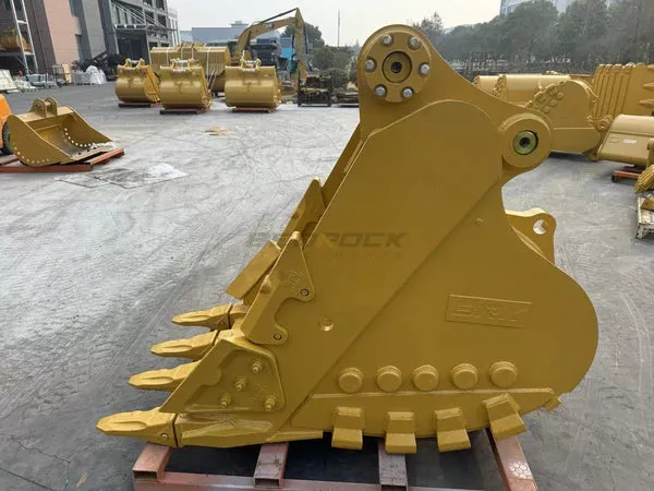 Bedrock Attachments Heavy-Duty Bucket | Width 36-Inch | Capacity 1.00 CU M | Machine Size 30-40 Tons | For Excavators CAT 330