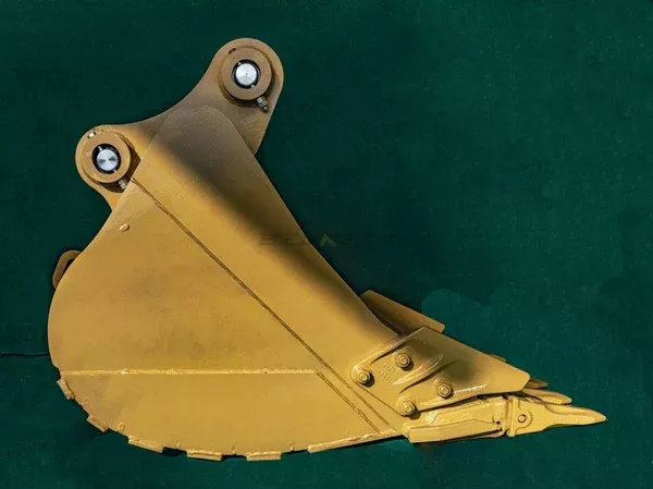 Bedrock Attachments Severe Rock Bucket | Width 36″ | Capacity 0.62 CU M | Machine Size 14-18 Tons | For Excavators CAT 315D, 316E/F, 318D2/F
