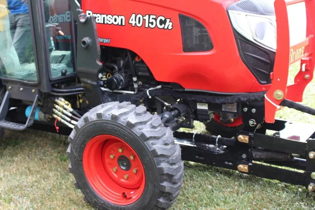 Bercomac Front Mount Berco Snowblower | Width 66″ | 35 HP | For Tractors