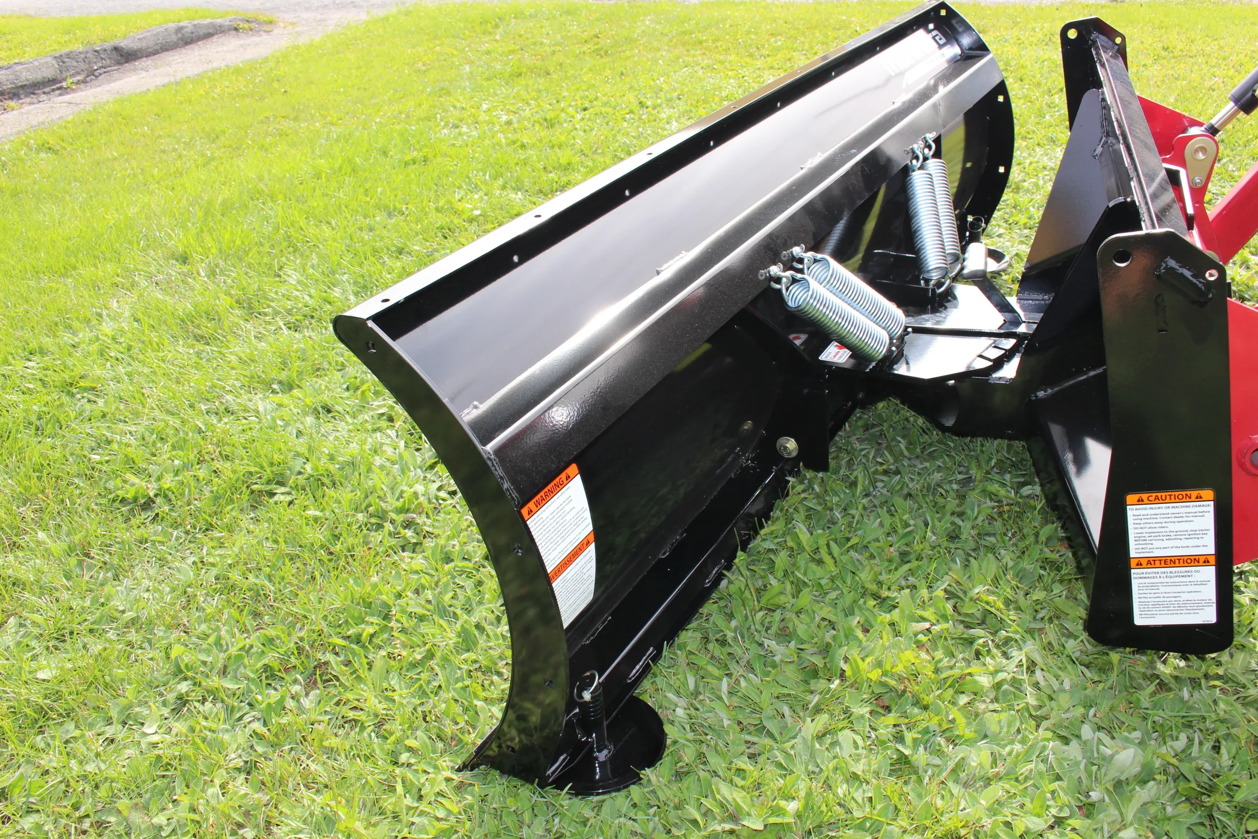 Bercomac Snow Blade Equipped w/ "Skid Steer" Style Attach | Width 62" & 72" | 20 - 40 HP | For Tractors