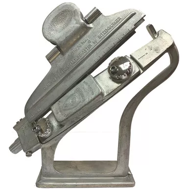 Bitzenburger 1002 Fletching Jig for Compound Shooters, Silver, Right Hand