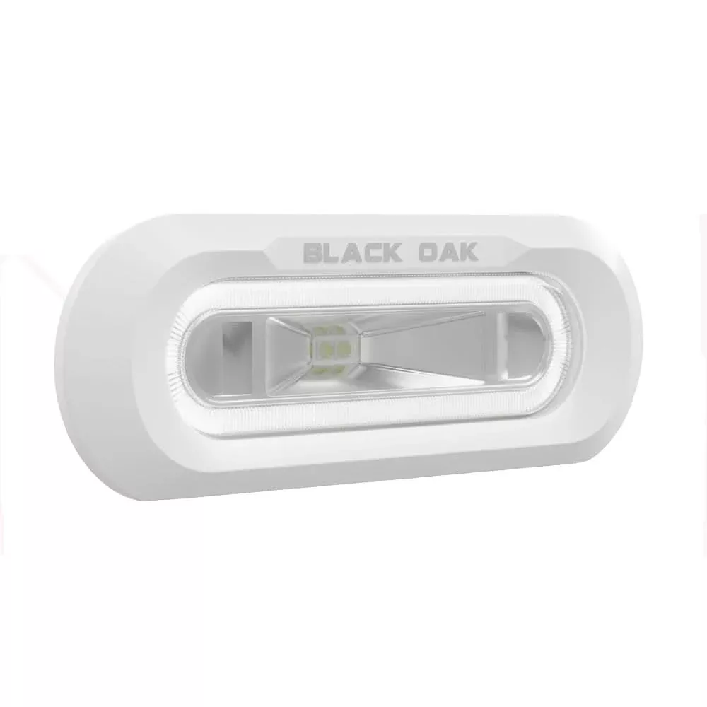 Black Oak Low Pro™ Marine Spreader Light – Flush Mount – White Housing – White LED