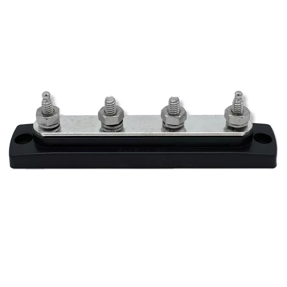 Bluewater Common Stud Busbar 4 Gang – Black – 312303-B-020