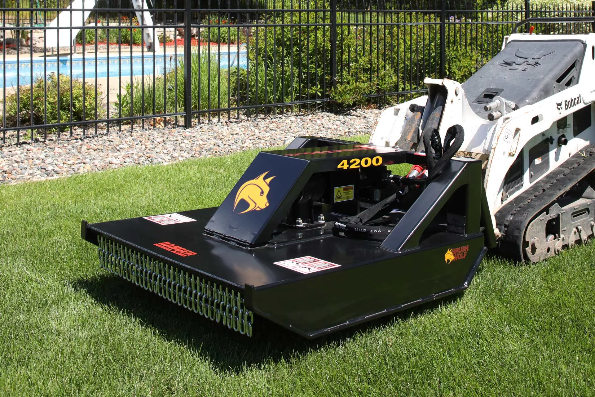 Brush Wolf Brush Cutter | Compact Series | Cutting Width 42″ & 48″ | Hydraulic Flow Range 8-25 GPM | For Mini Track Loaders