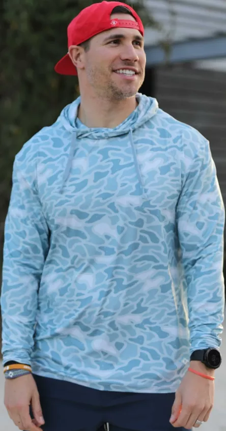 Burlebo Men’s Performance Hoodie – Seaside Camo