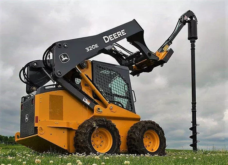 CL Fabrication Augers |Model 2″ Hex Drive | Width 6″ To 36″ inches | Oil Flow Range 15 To 30 GPM | For Skid Steers