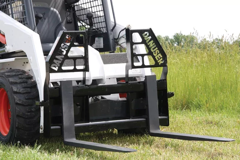 Danuser | Pallet Fork Grapple Kit | Maximum Opening 55″ | Oil Flow Range 10-25 GPM | For Skid Steers