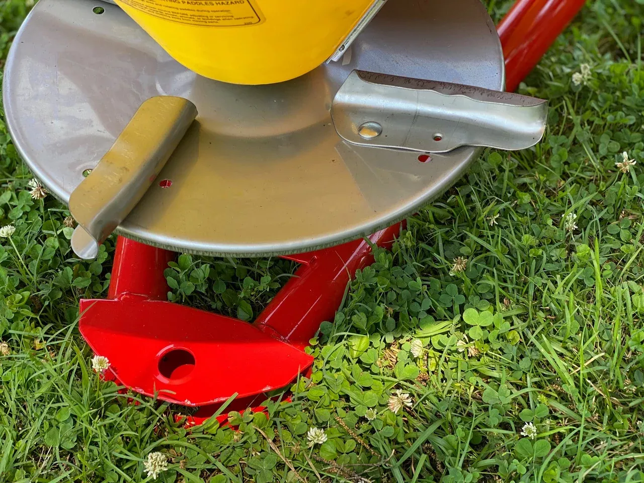 Farm-Maxx Poly Hopper Spin Spreader | SPL Series | Spreading Width 21′-60′ | 20-30 HP | For Tractors