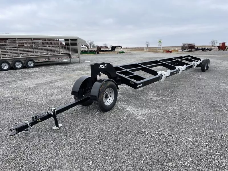 Industrias America Header Trailer | Model 835 | Length 35′ | Pull Type