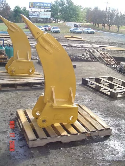 IS Attachment Frost Ripper AR400 Steel | Machine Size 8–9 Tons | For Small Excavator & Backhoe