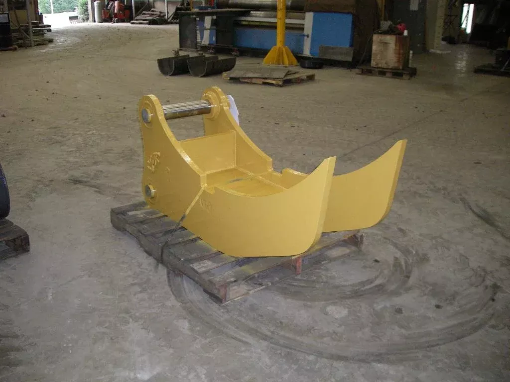 IS Attachment Tree Stumper Without Rake | Machine Size 3–5 Tons | For Excavators