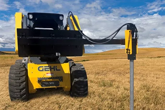 Montana T-Rex Post Drivers | Model T-REX 350E | Width 18″ & 28″ | Oil Flow Range 5-20 GPM | For Skid Steers & Loaders