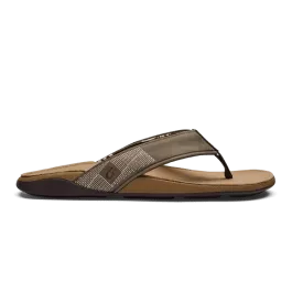 OluKai Men’s Tuahine Waterproof Leather Beach Sandals