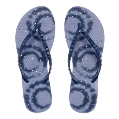 SHOWAFLOPS Womens Batik Pyramid Stud Strap Lt Blue/Navy Flip Flops (8020)