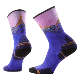 Smartwool Women’s Hike Mountain Sunrise Print Crew Socks – Deep Navy – L