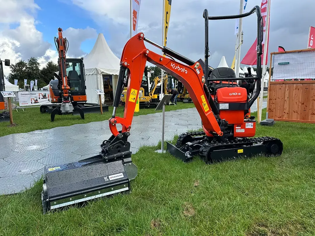Solesbee's Mulcher | Model TC2-120 | Cutting Width 47" | Machine Size 4-9 Tons | For Excavators