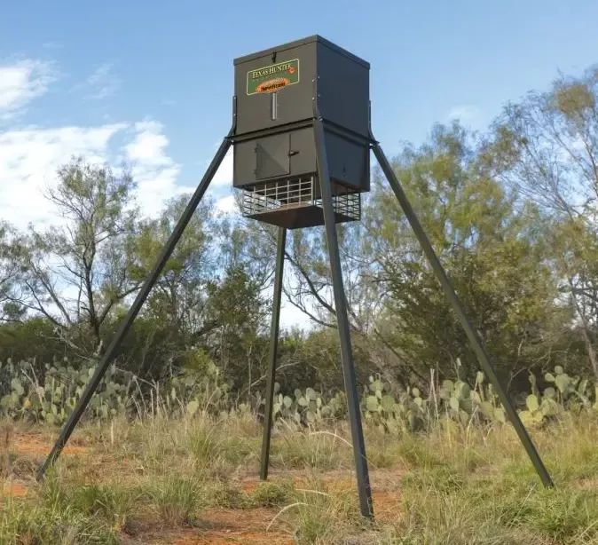 Texas Hunter 300 lb Broadcast Deer Feeder | Digital Timer, Solar Powered