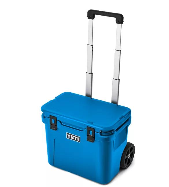 Yeti Roadie 32 Wheeled Cooler – Big Wave Blue #10032400000